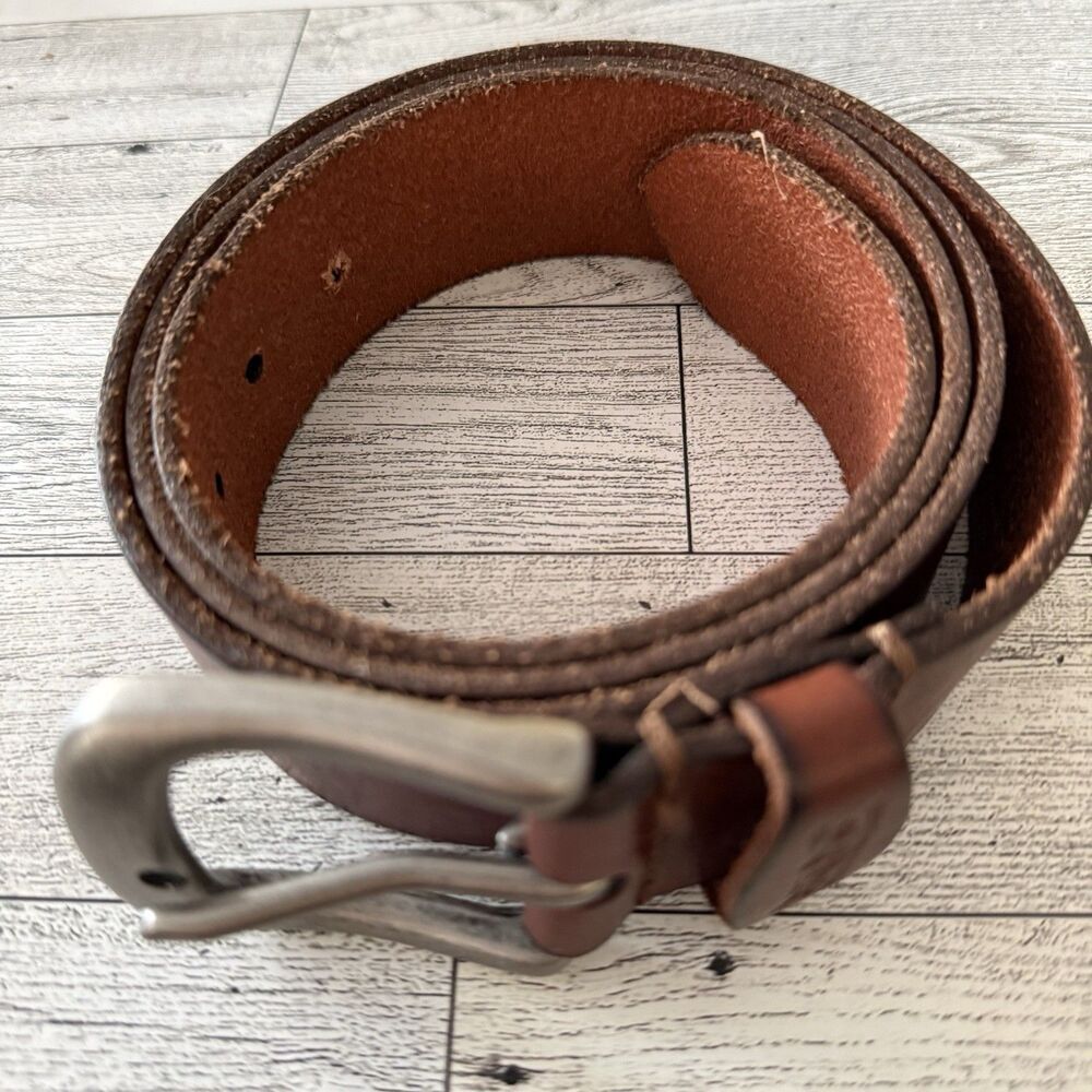 Levi's Men's Genuine Leather Classic Premium Belt Brown 1.5" Wide Size XL 42-44